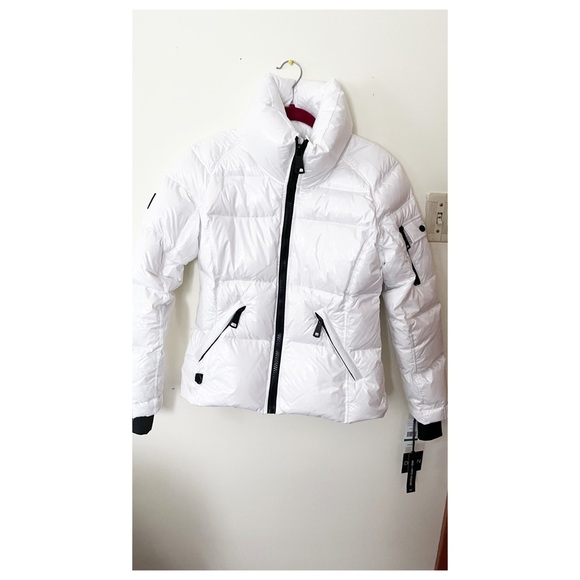 SAM. NWT Iconic Freestyle Down Jacket color Snow size large
SAM. - Picture 3 of 9